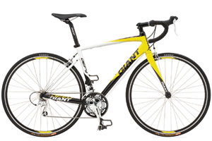 Giant Defy 3 2010 Road Bike